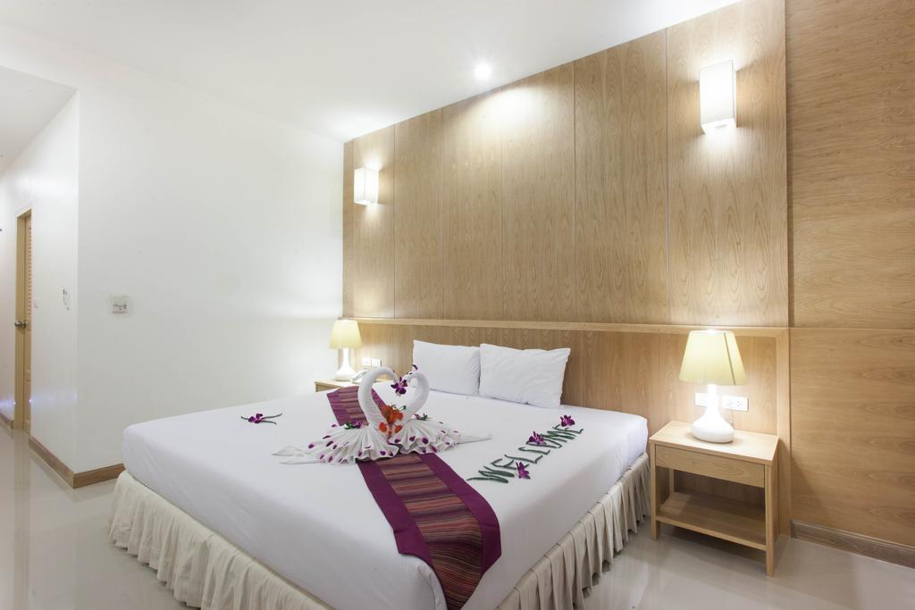 Chalong Princess Pool Villa Resort Sha Extra Plus Ngoại thất bức ảnh