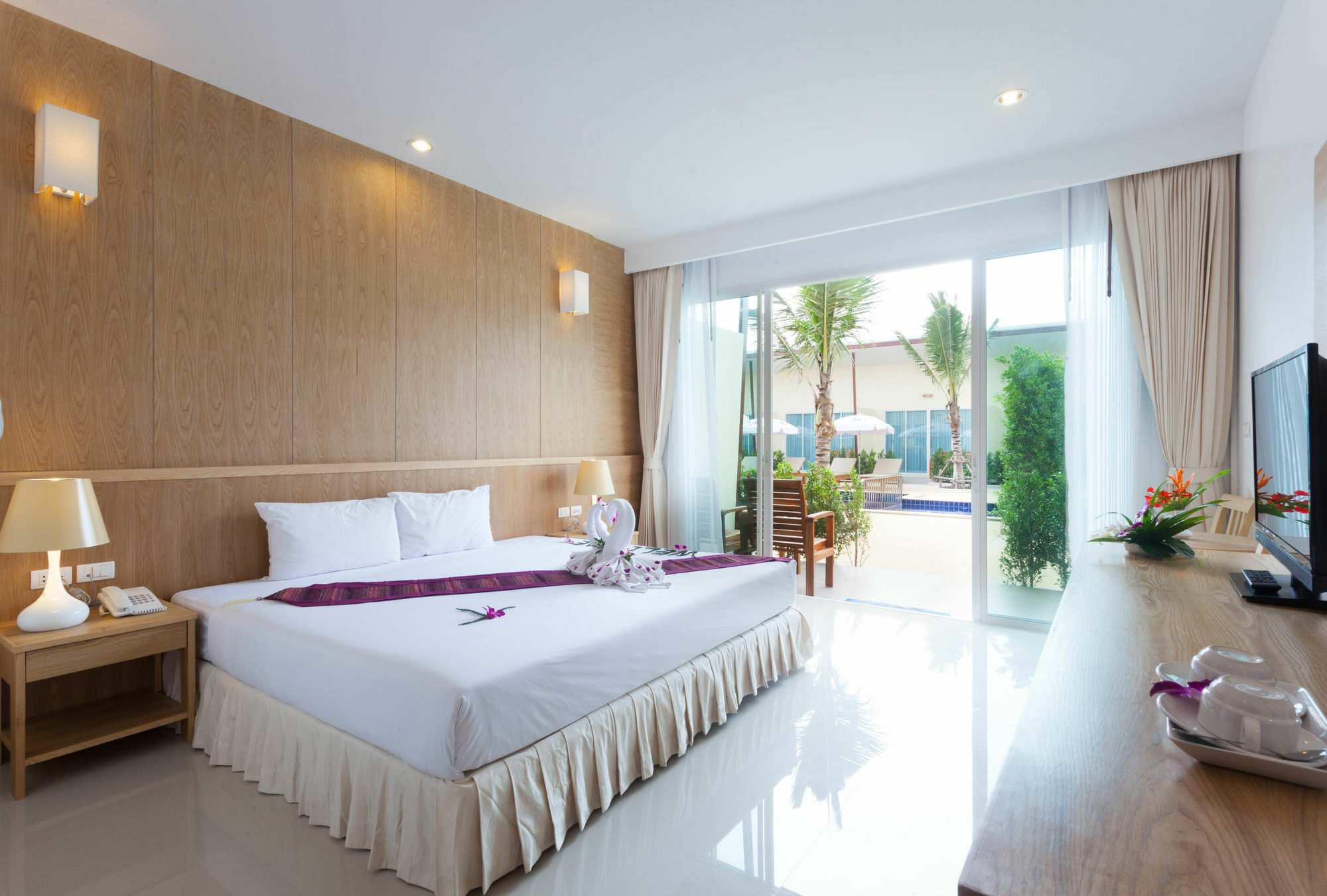Chalong Princess Pool Villa Resort Sha Extra Plus Ngoại thất bức ảnh